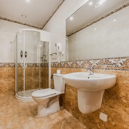 Caro Hotel