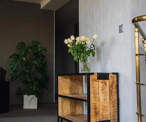 Отель Caro Познань