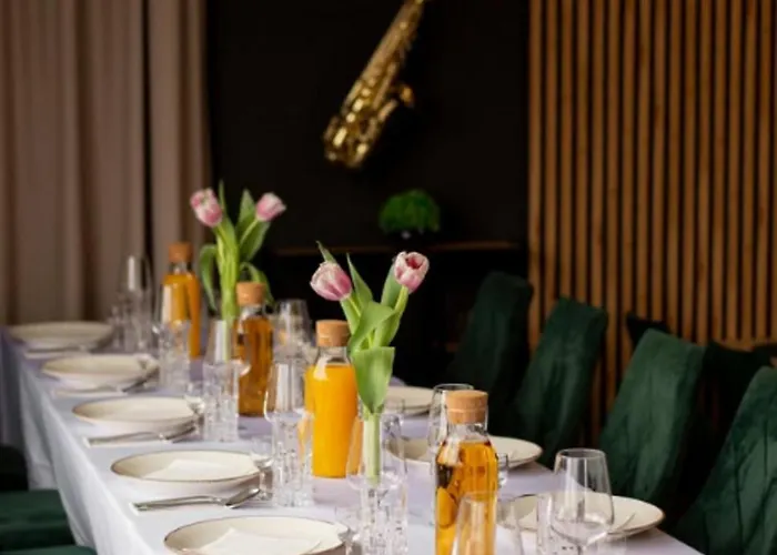 Hotel CARO 3* Poznań