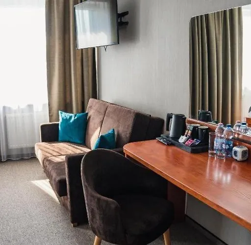 Gosciniec Caro Hotel 3*